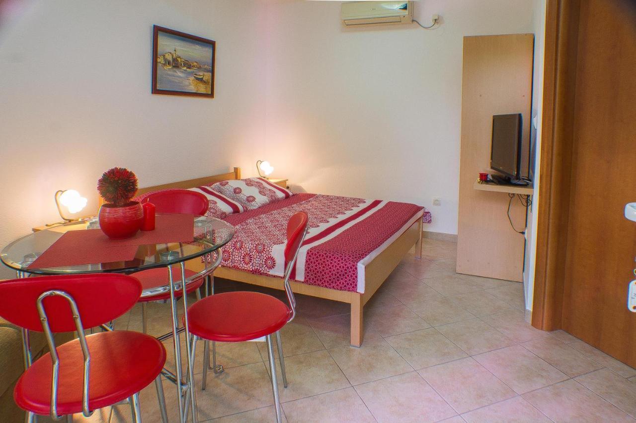 Dmm Apartments Tivat Kültér fotó