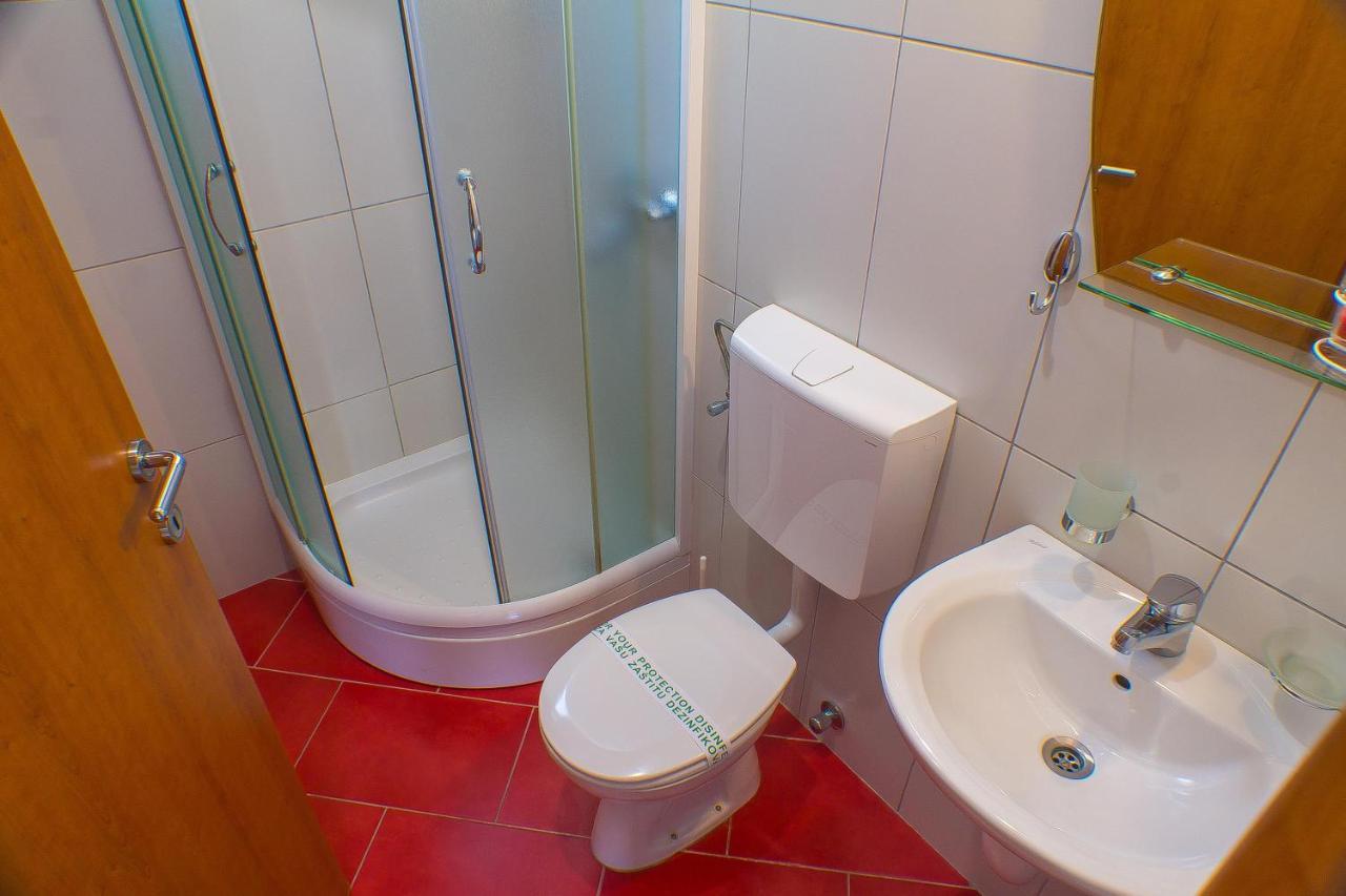 Dmm Apartments Tivat Kültér fotó