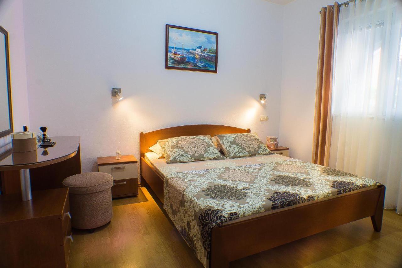 Dmm Apartments Tivat Kültér fotó