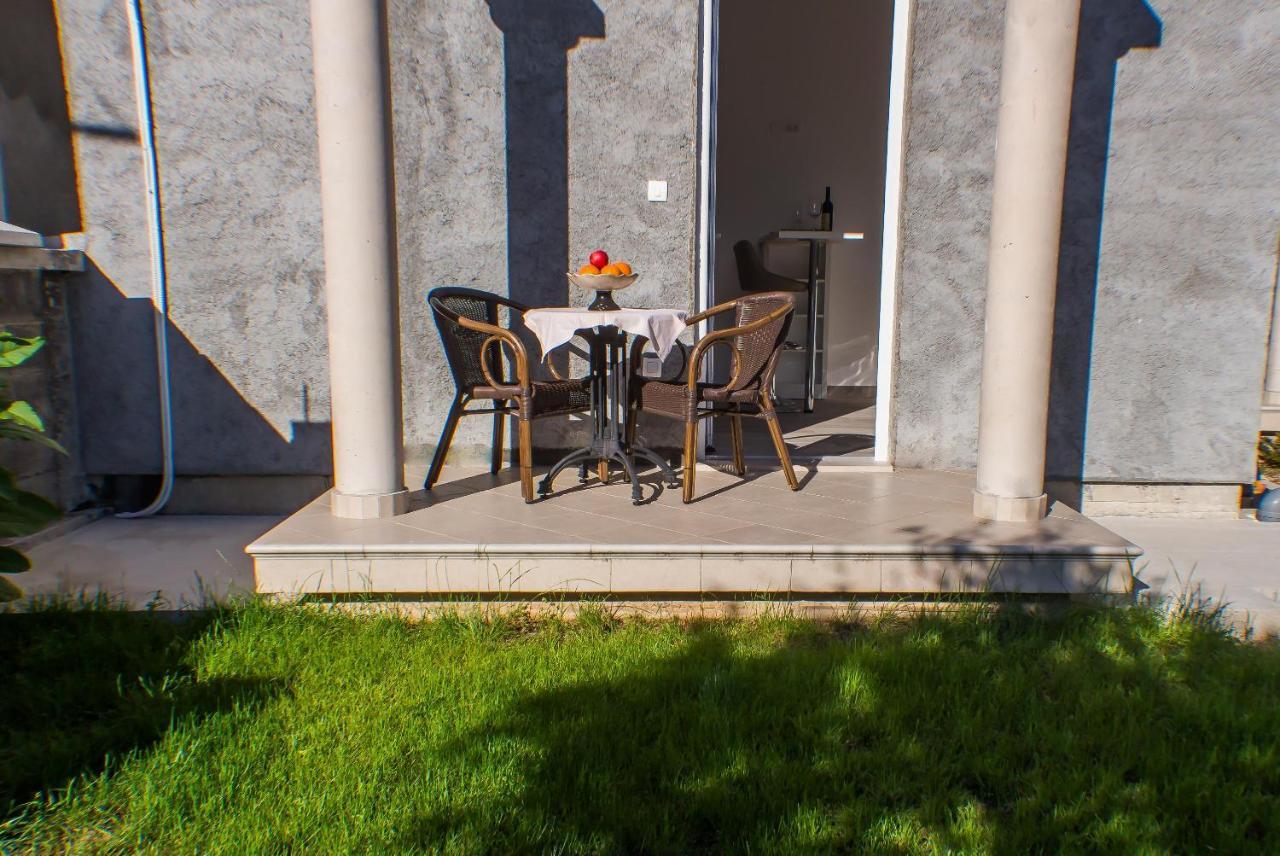 Dmm Apartments Tivat Kültér fotó
