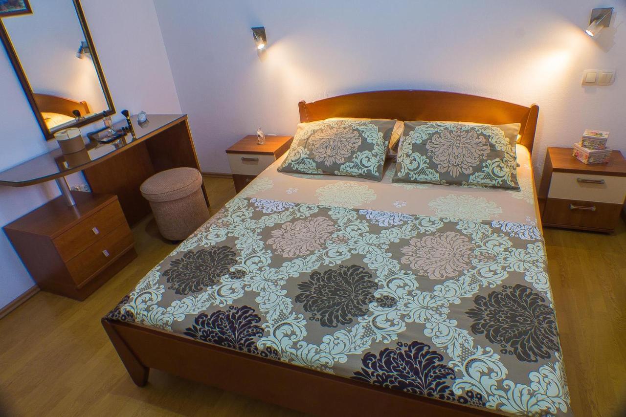 Dmm Apartments Tivat Kültér fotó