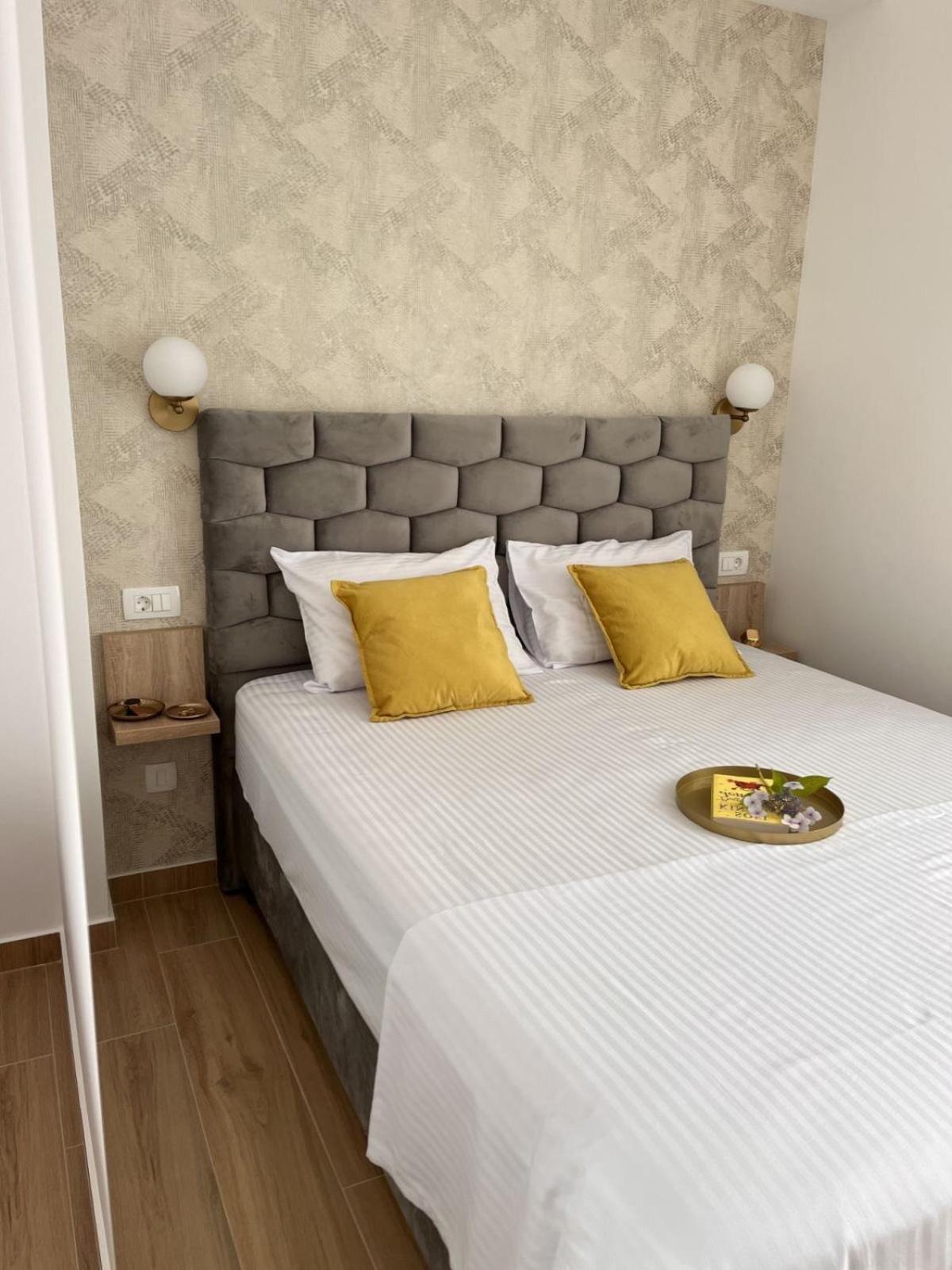 Dmm Apartments Tivat Kültér fotó